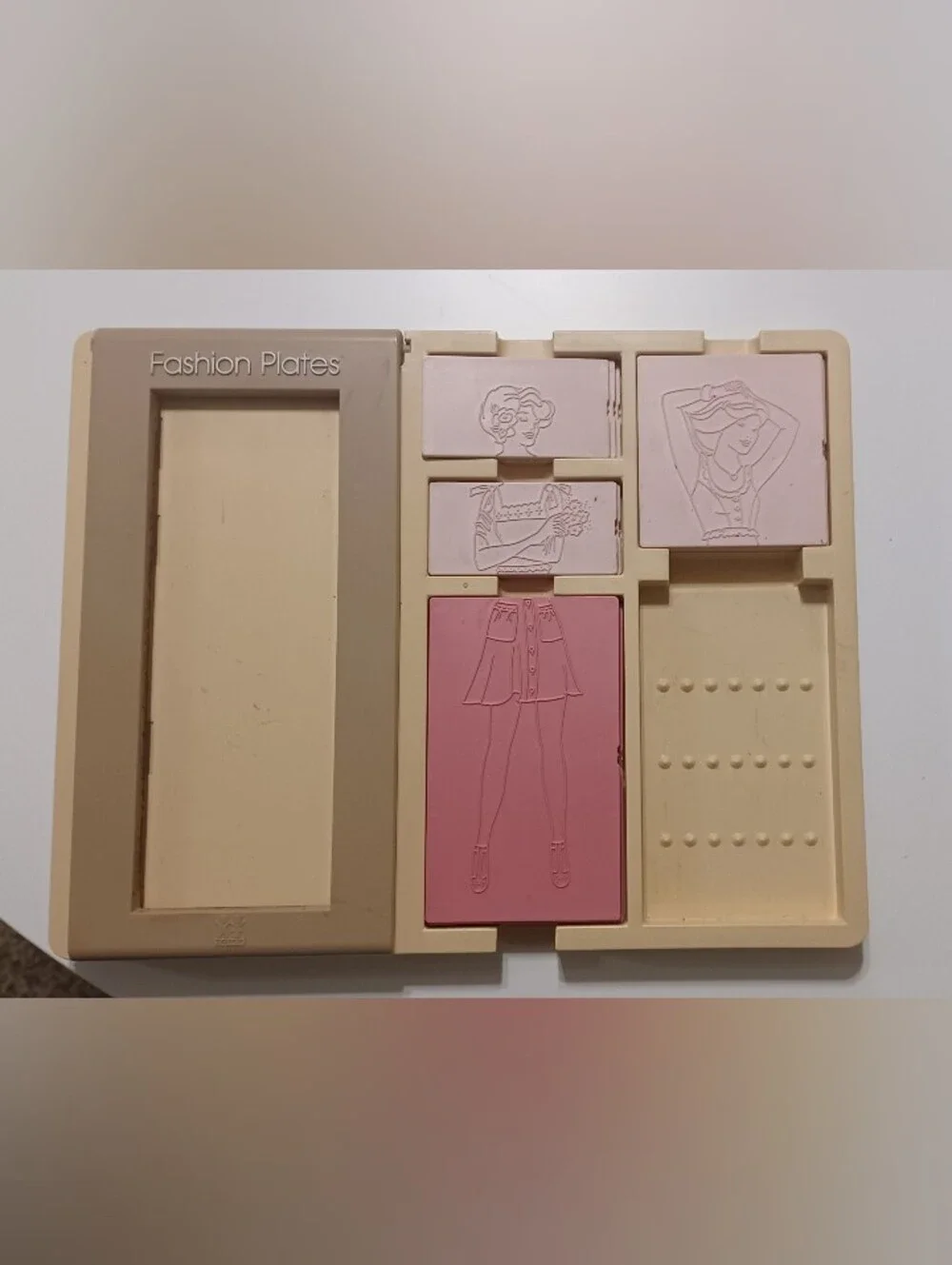 Vintage Fashion Plates Playset Pink Panel Set 1978